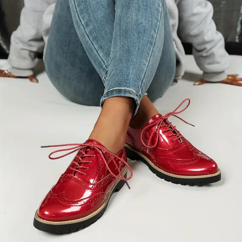 Shiny leather shoes Mune Fashion
