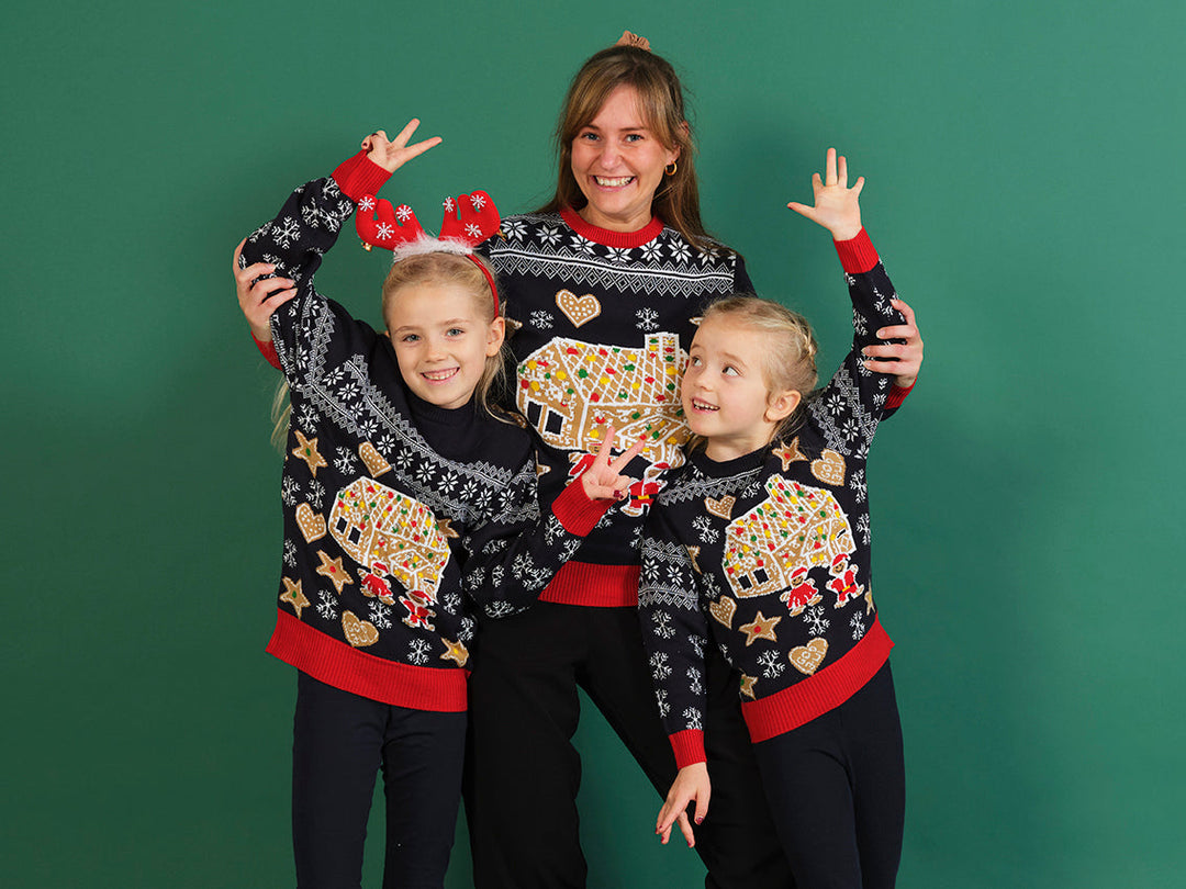 Mune | The Gingerbread Christmas Sweater Women's