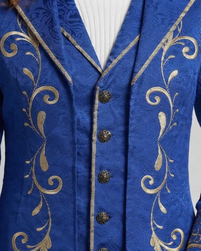 Ladies elegant tailcoat with elaborate embellishments Mune Fashion
