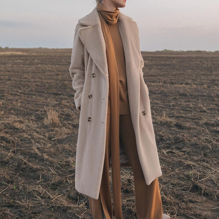 Mune | Long Coat with Elegant Shape