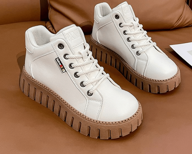 Mune | Leather Boots with Which You Will Collect Compliments