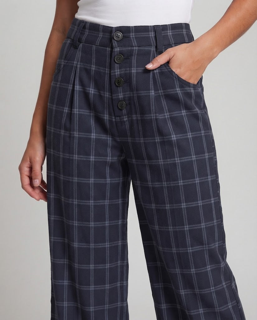 Women's wide check Palazzo trousers with high waistband and decorative button placket Mune Fashion
