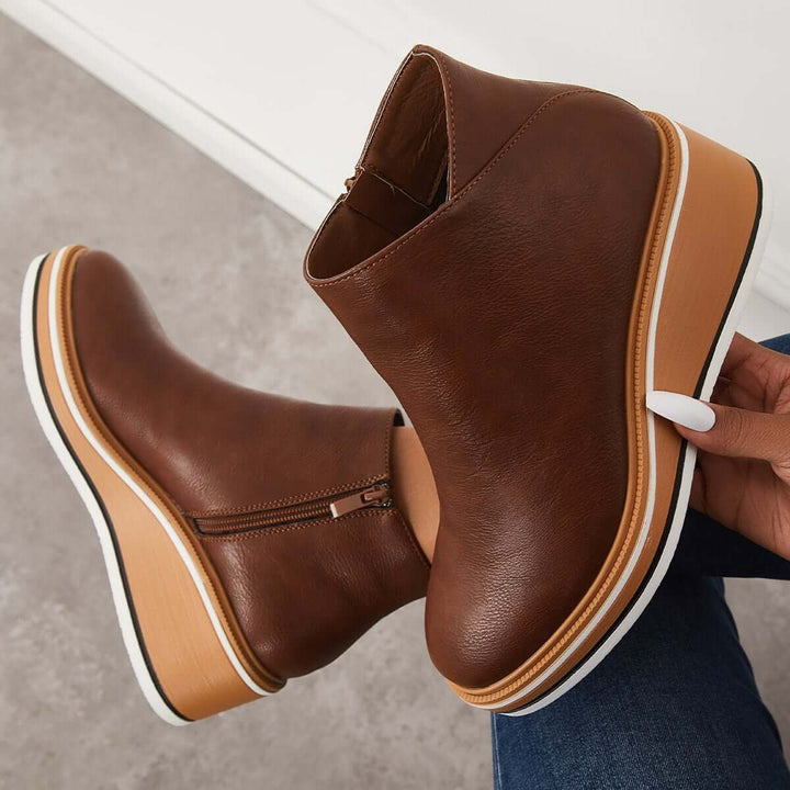 Mune | Ankle Boot with Side Zipper