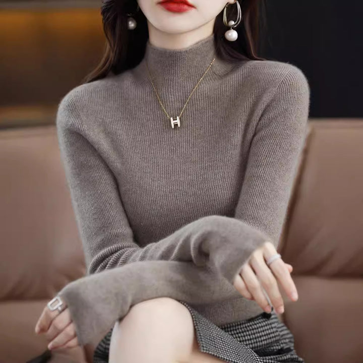Ladies knit pullover with stand-up collar, seamless