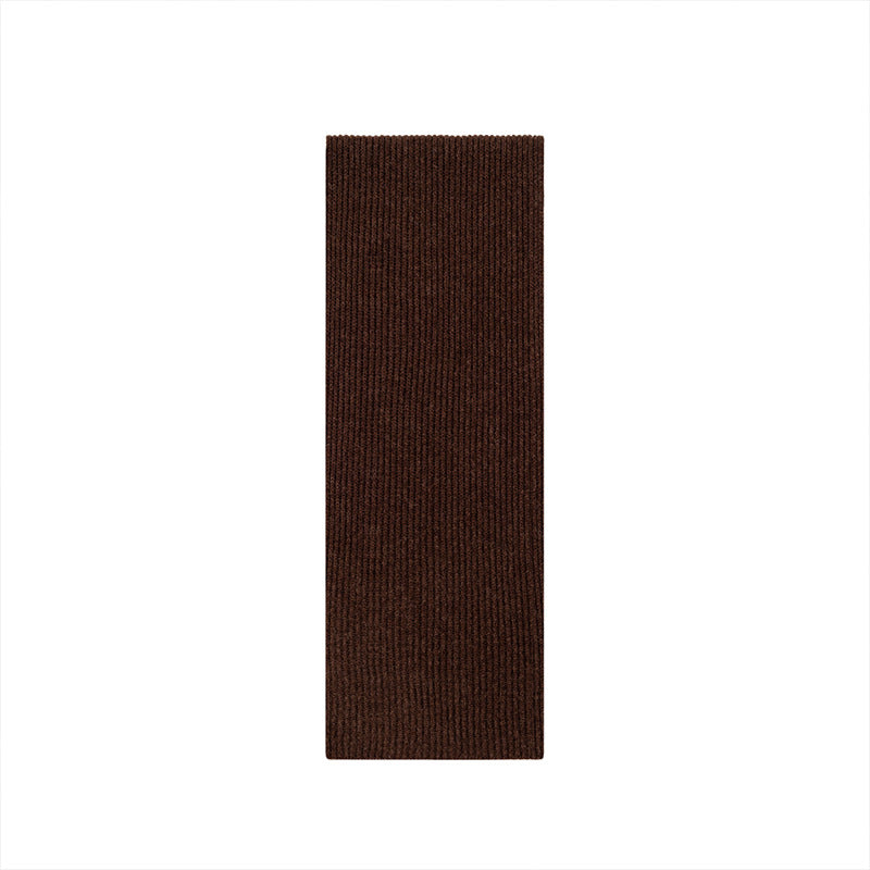 Wool scarf with cashmere content