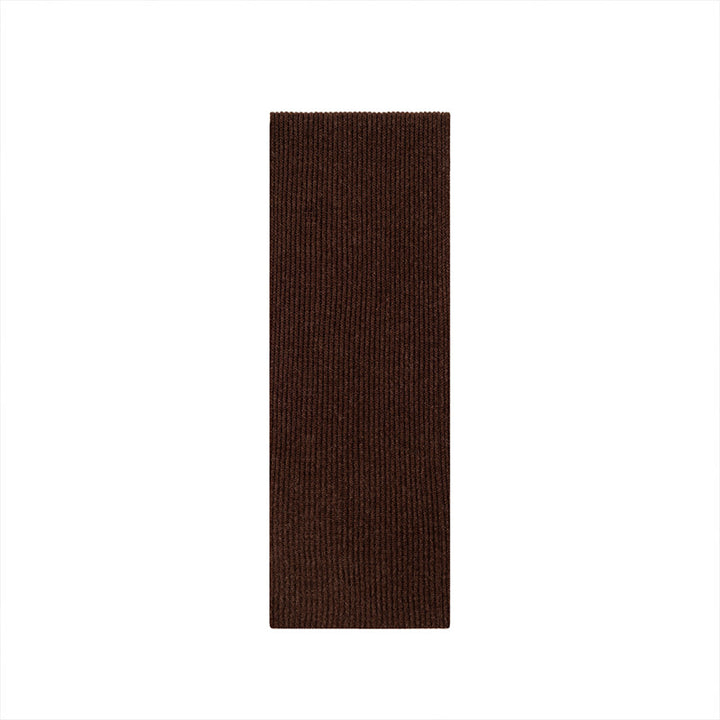 Wool scarf with cashmere content