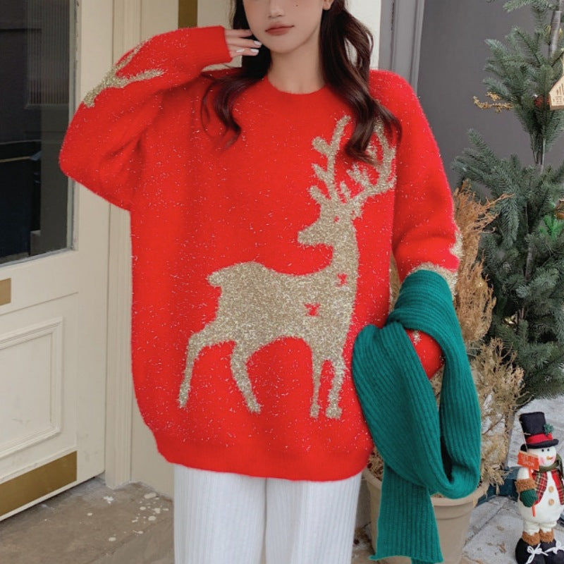 Christmas knitted sweater with animal motif