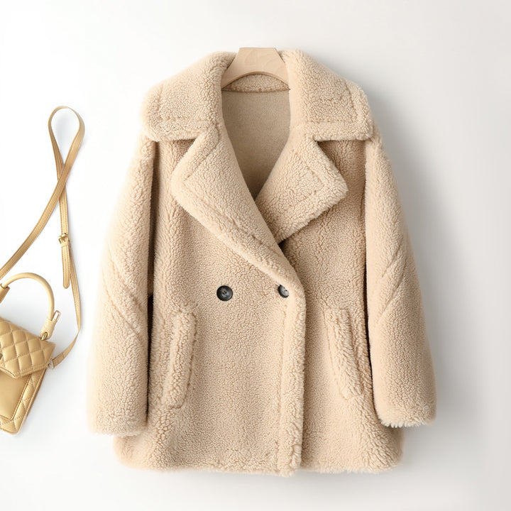 Women's coat made of lambswool imitation, mid-length, teddy look