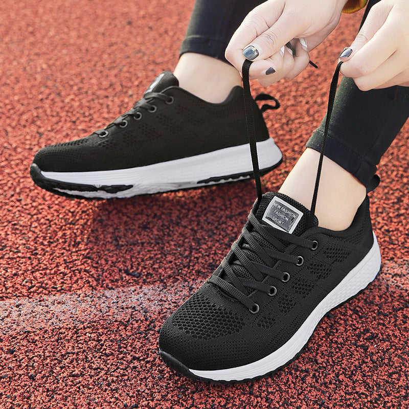 Ladies' lightweight knitted casual sneaker with honeycomb perforation, shock-absorbing foam sole and padded heel collar Mune Fashion