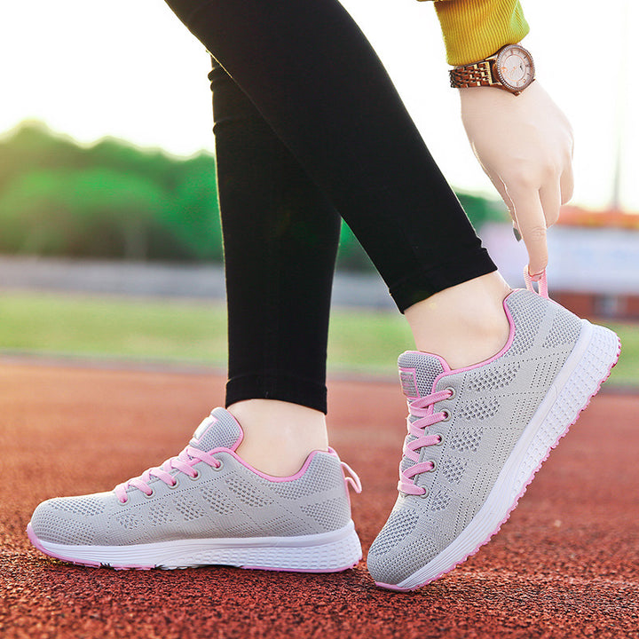 Ladies' lightweight knitted casual sneaker with honeycomb perforation, shock-absorbing foam sole and padded heel collar Mune Fashion