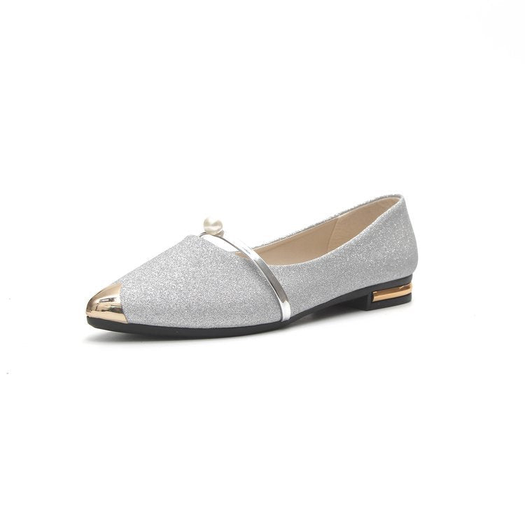 Ladies elegant glitter slippers with pointed metal cap, pearl-embellished instep strap and flat heel Mune Fashion