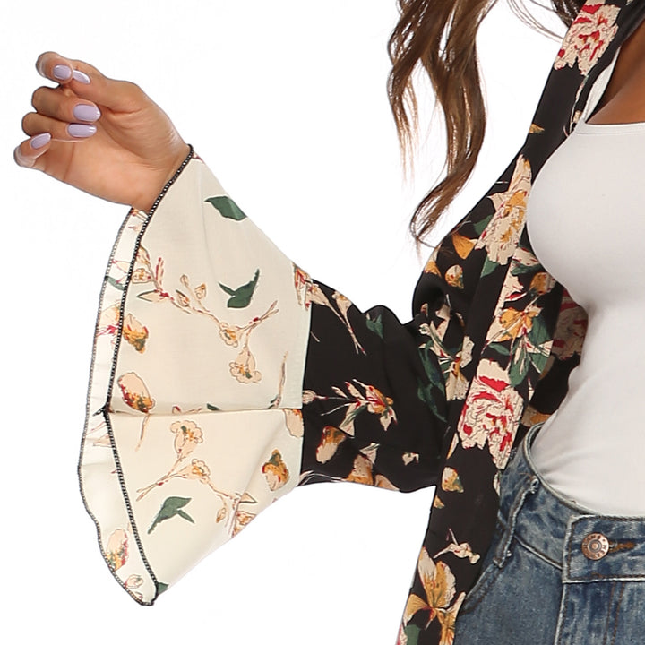 Women's floral kimono by Mune Fashion