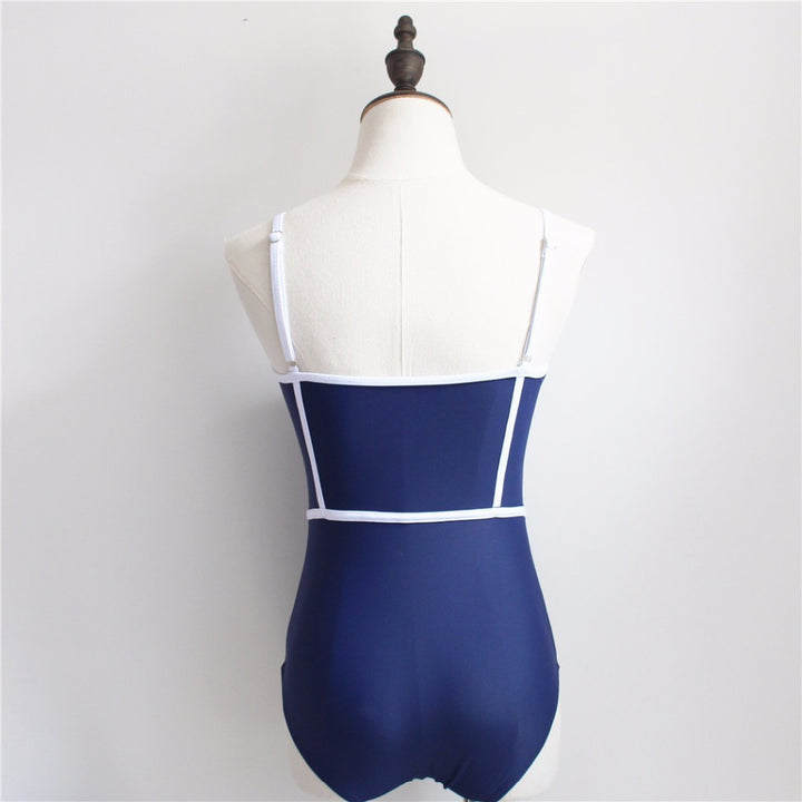 Ladies Elegant High-Cut Swimsuit Mune Fashion