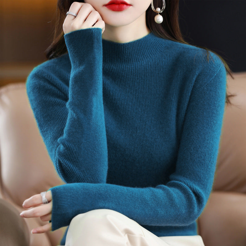 Women's knitted pullover with stand-up collar, fitted