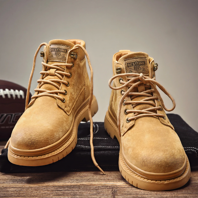Robuste Lederstiefel, gefüttert, verschiedene Größen