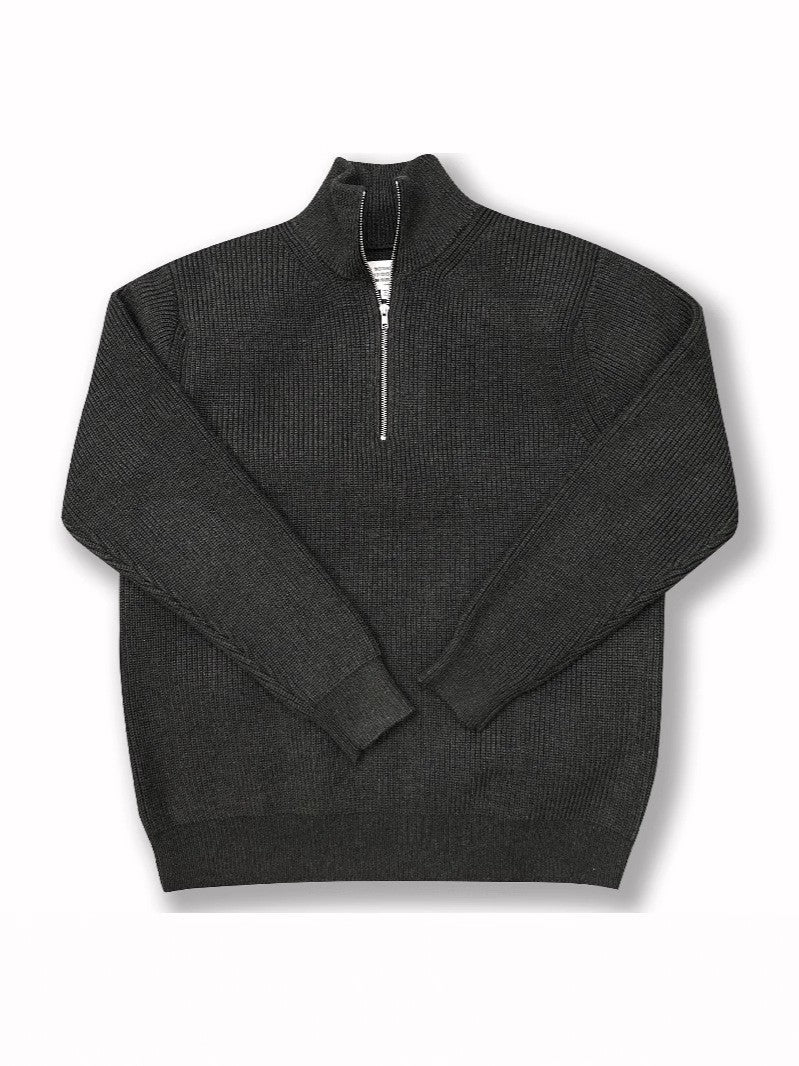 Unisex knitted sweater with zipper and stand-up collar