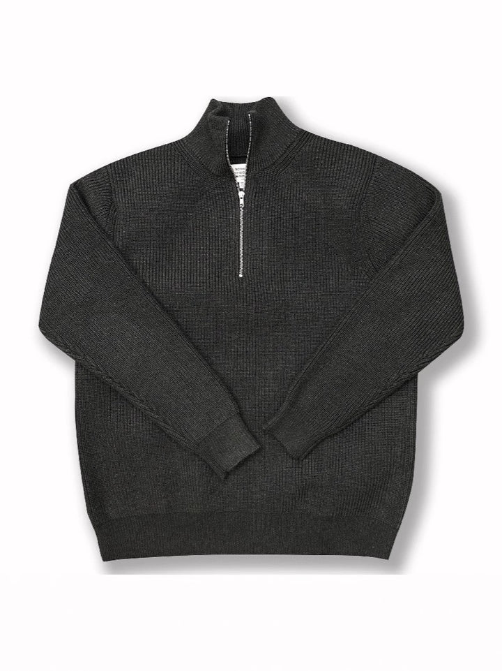 Unisex knitted sweater with zipper and stand-up collar