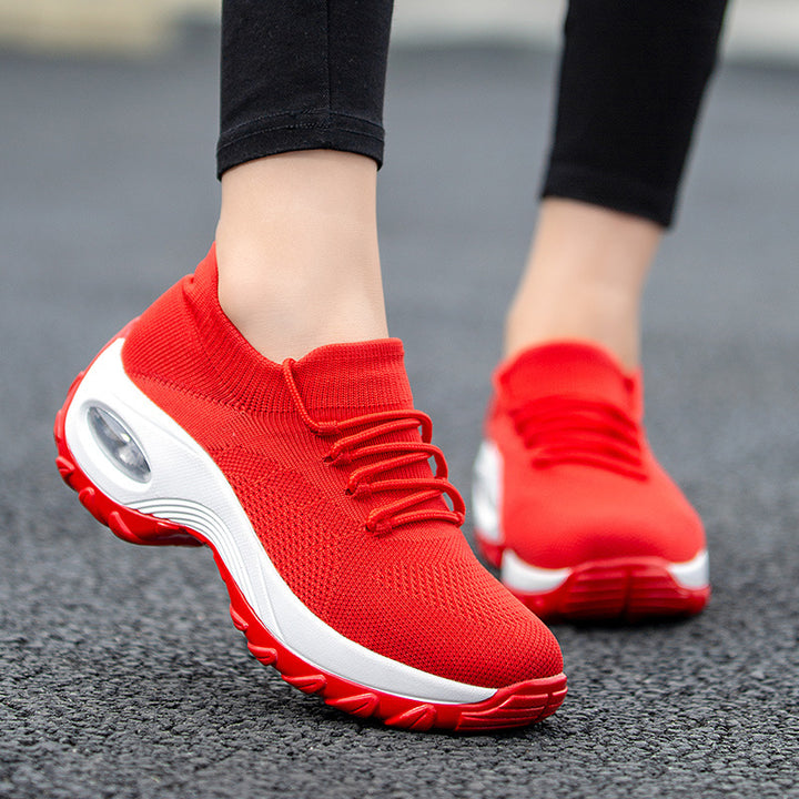 Women’s knitted sock sneaker with air-cushioned sole and elastic knit upper Mune Fashion