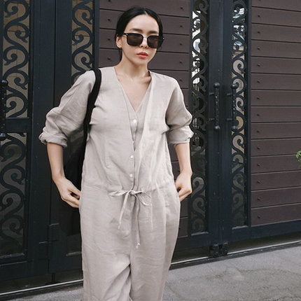 Women's Linen Jumpsuit with V-Neck and Tie Belt Mune Fashion