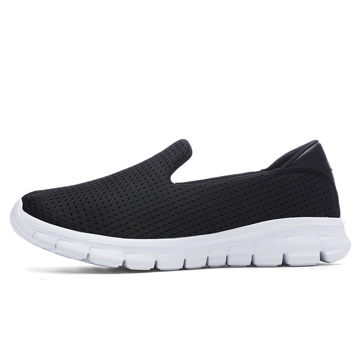 Women's lightweight slip-on shoe made of knitted fabric with flexible cushioning sole and padded insole Mune Fashion