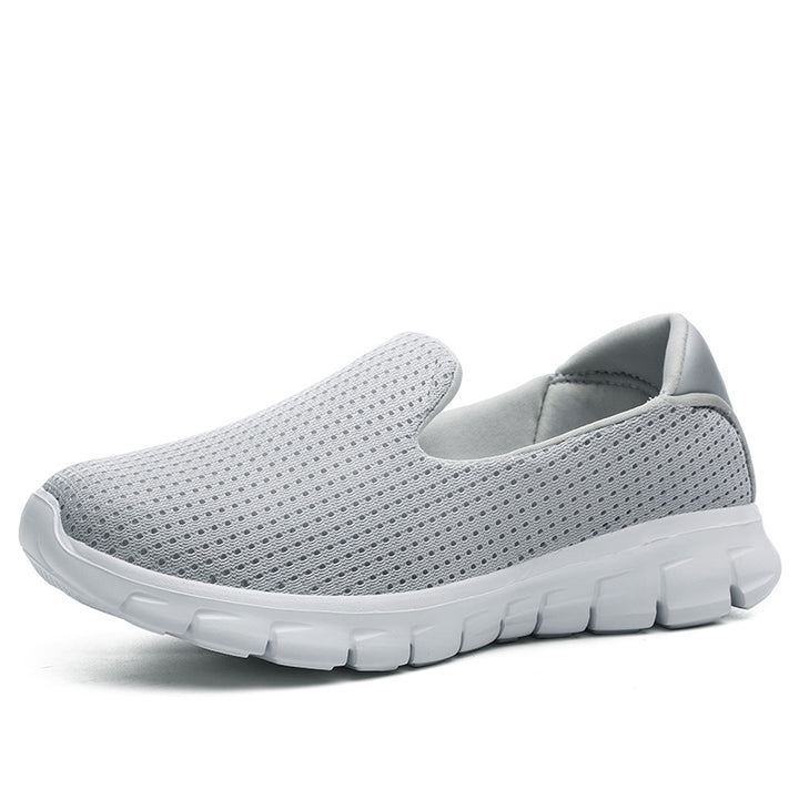 Women's lightweight slip-on shoe made of knitted fabric with flexible cushioning sole and padded insole Mune Fashion