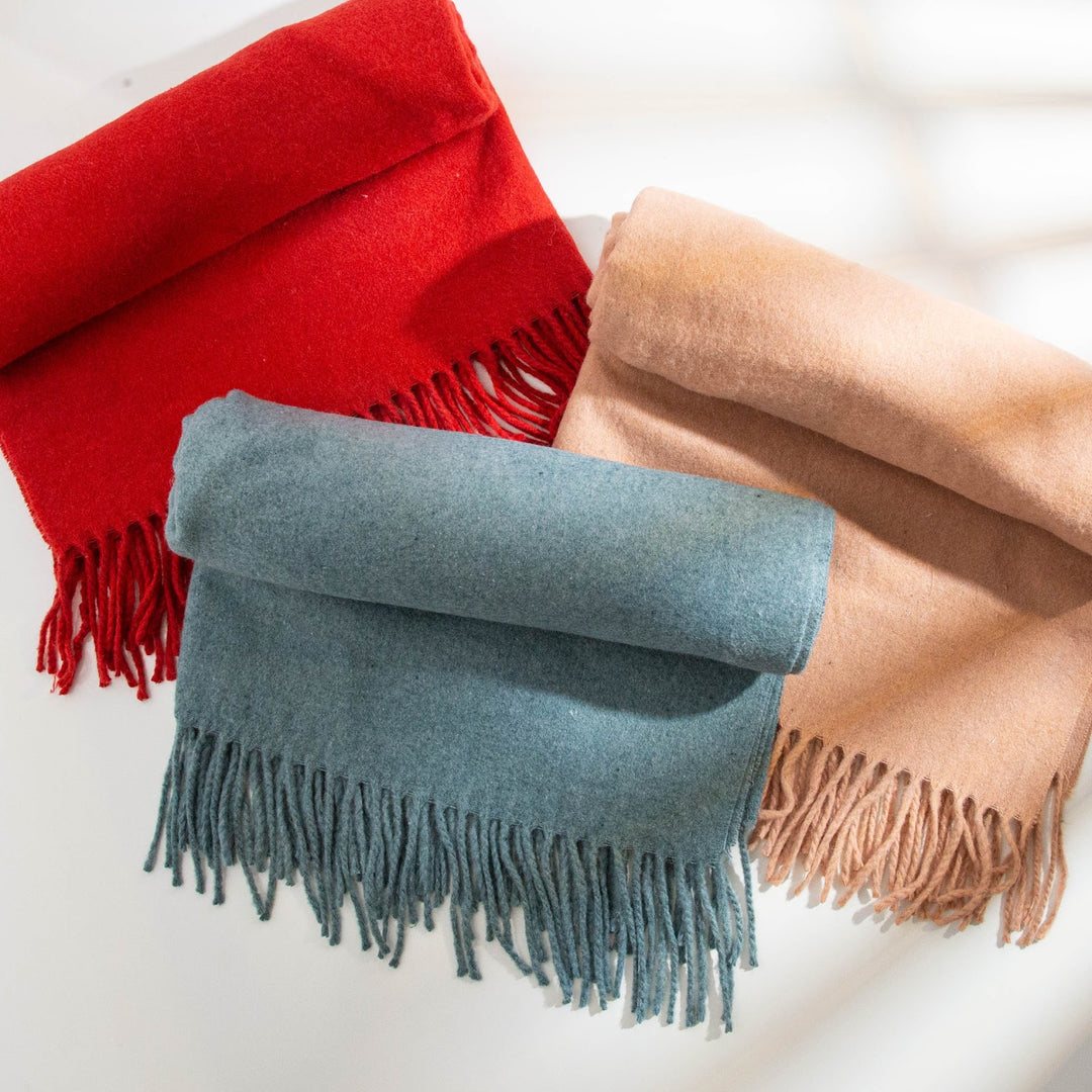 Wool scarf and shoulder wrap, 70x200 cm