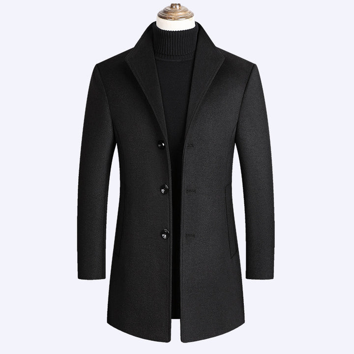 Men's modern tailored wool blend overcoat with slim silhouette and three-button front Mune Fashion