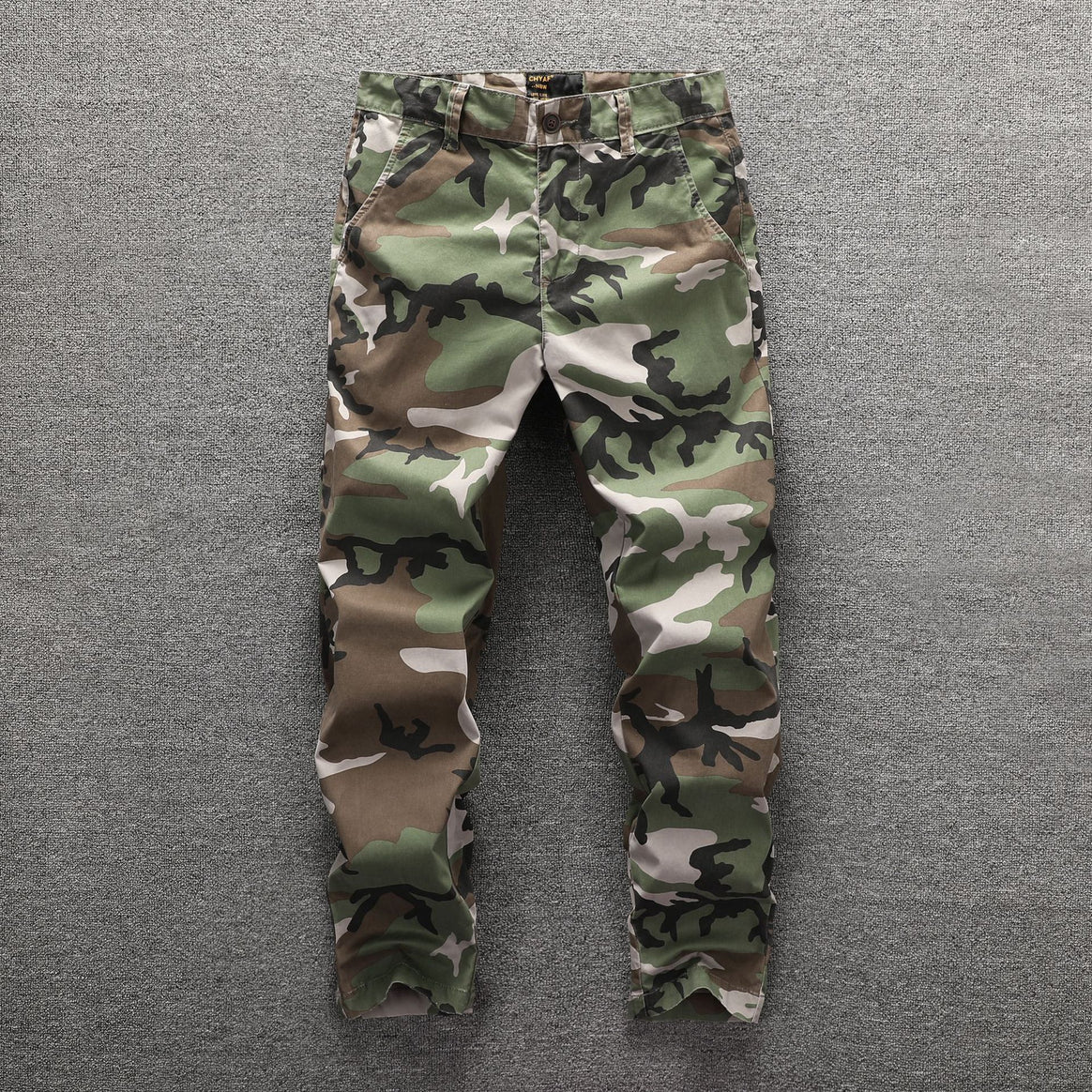 Men's twill pants in camouflage pattern with straight cut and belt loops Mune Fashion