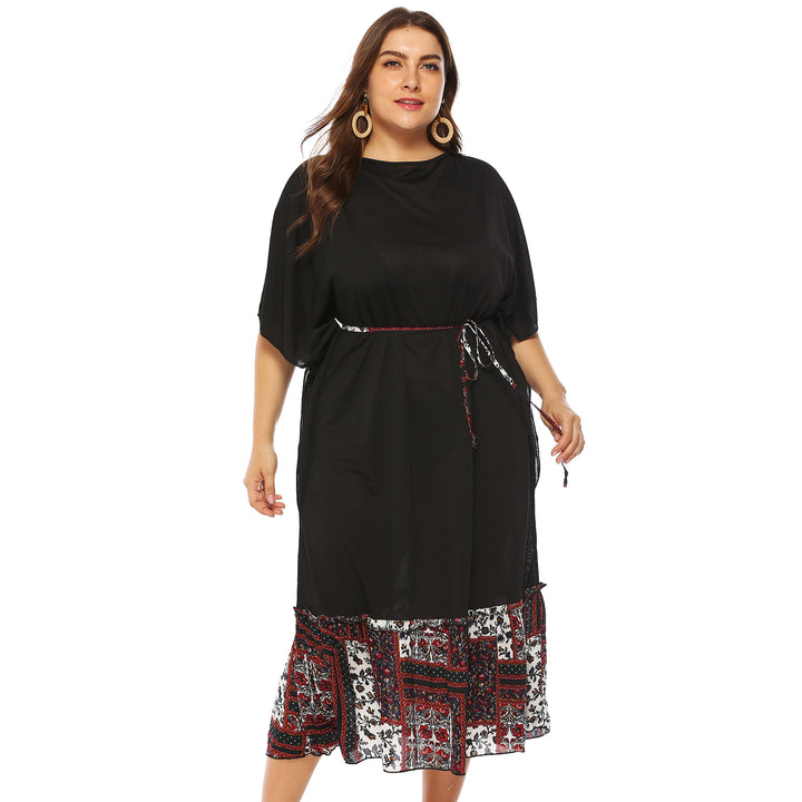 Women's casual dress with decorative waist lacing and floral accents Mune Fashion