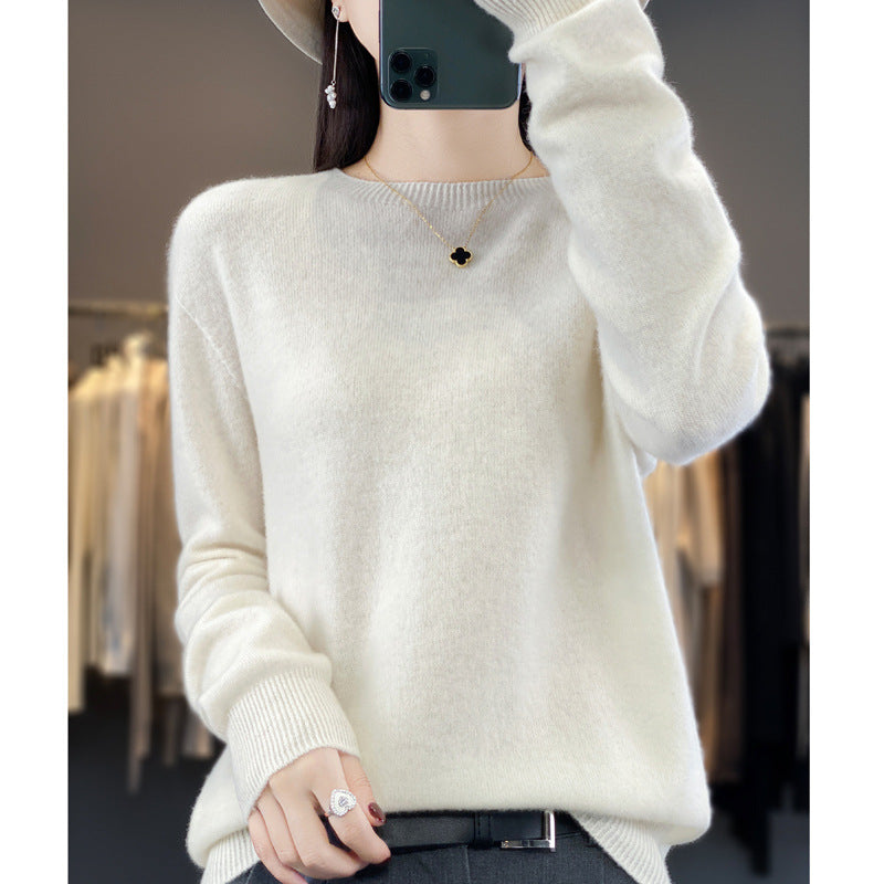 Women's knitted sweater, seamless, crew neck