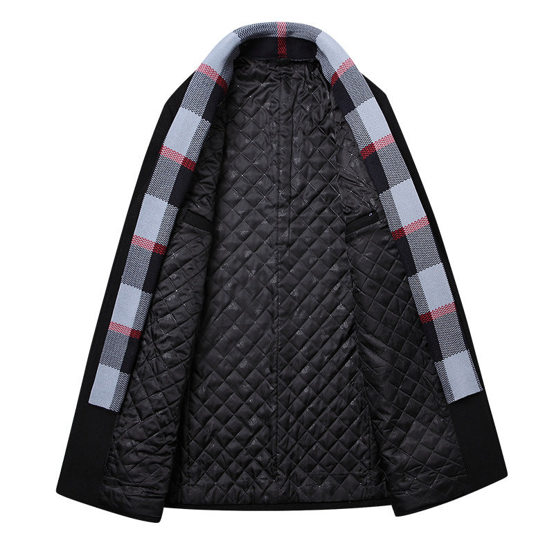Men's single-breasted short coat made of wool blend with quilted inner lining and classic lapel Mune Fashion