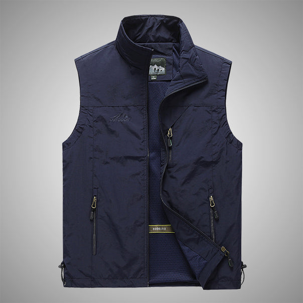 Men's Softshell Outdoor Vest with breathable mesh lining, zippered pockets, and stand-up collar Mune Fashion