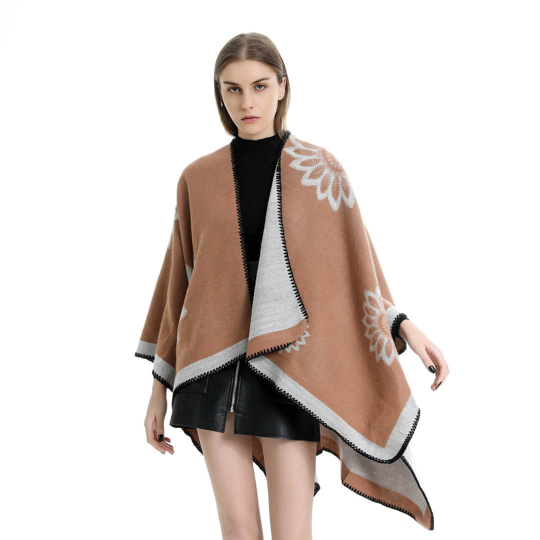 Women's wool blend ruana with floral intarsia jacquard and open kimono silhouette Mune Fashion