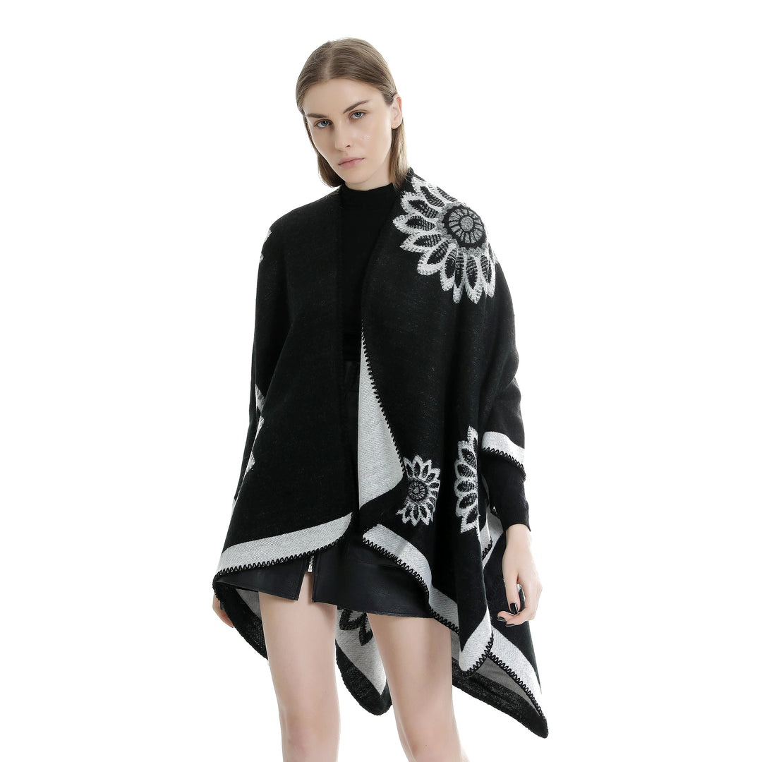Women's wool blend ruana with floral intarsia jacquard and open kimono silhouette Mune Fashion