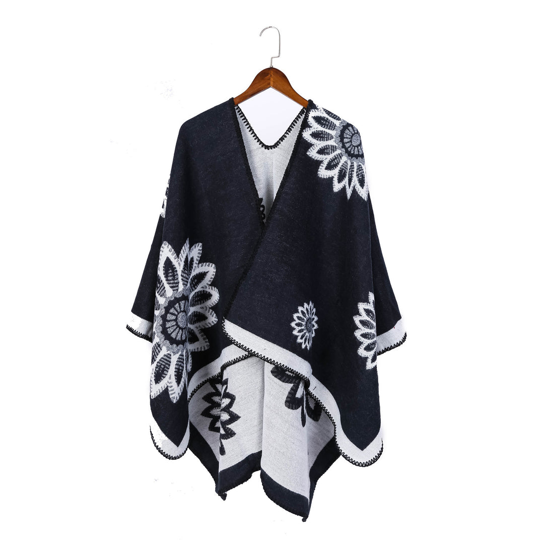 Women's wool blend ruana with floral intarsia jacquard and open kimono silhouette Mune Fashion