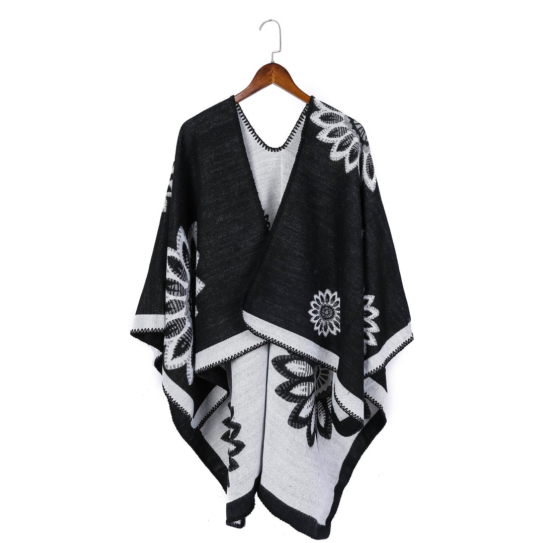 Women's wool blend ruana with floral intarsia jacquard and open kimono silhouette Mune Fashion