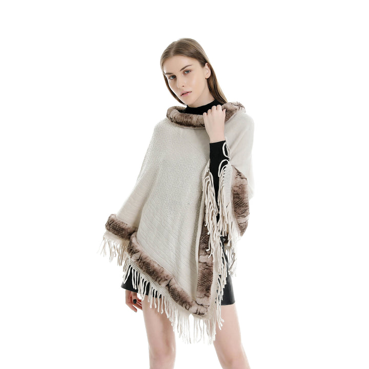 Ladies elegant wool blend poncho with faux fur trim and fringed hem Mune Fashion