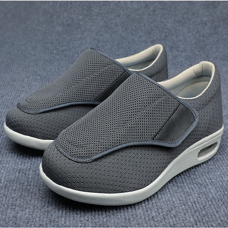 Mune | Wide orthopedic shoes for diabetics