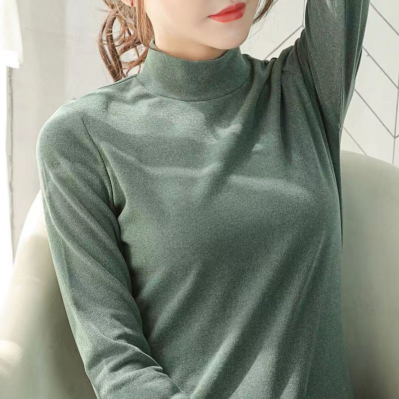 Padded women's long sleeve undershirt with turtleneck