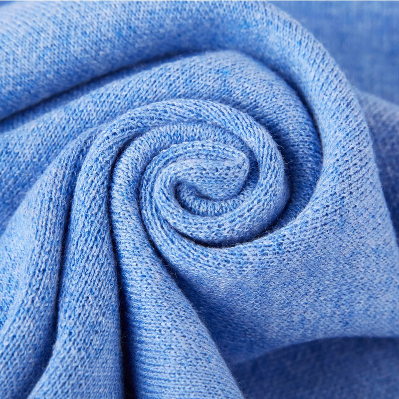Classic wool scarf, solid color