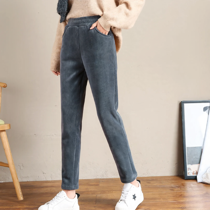Ladies corduroy trousers, padded, casual fit