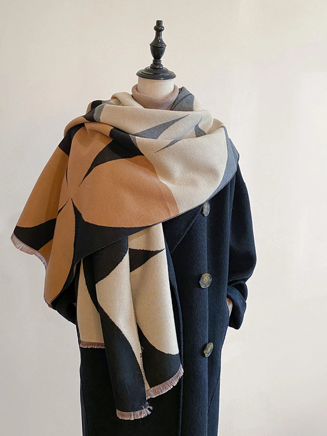 Mune | Reversible Cashmere Scarf for Women
