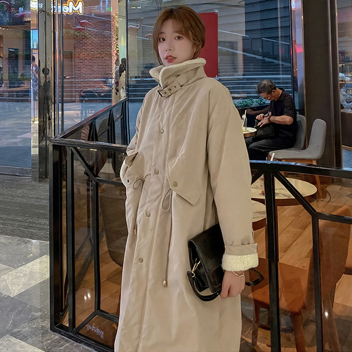 Longer, padded women's parka with lamb fur look