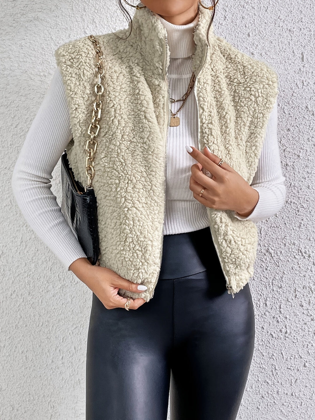 Mune | Teddy Women's Quilted Vest with Zipper and High Collar