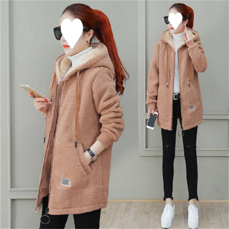 Padded women's hooded coat in lambskin look