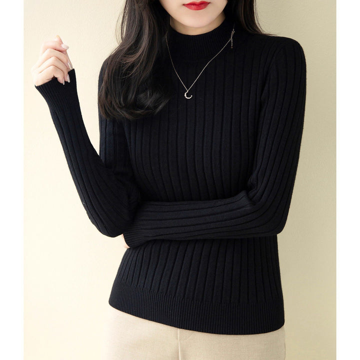 Women's knitted sweater with half standing collar, fitted