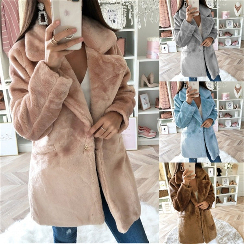 Women's Teddy Faux Fur Coat with Lapel Collar and Patch Pockets Mune Fashion