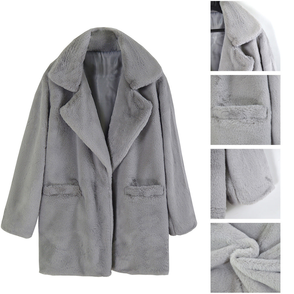 Women's Teddy Faux Fur Coat with Lapel Collar and Patch Pockets Mune Fashion