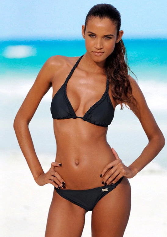 Women's triangle bikini with narrow straps and adjustable fit Mune Fashion