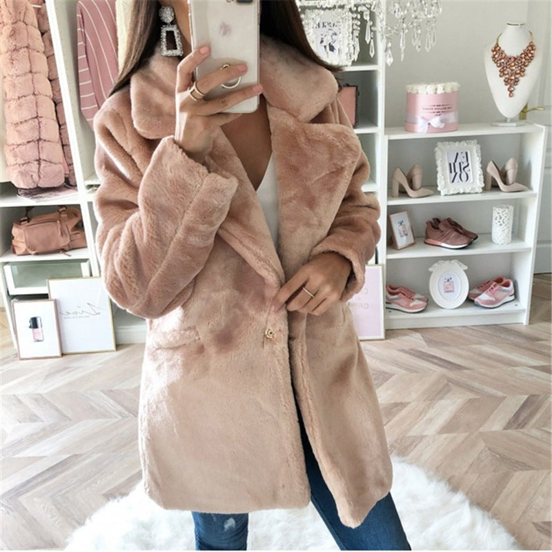 Women's Teddy Faux Fur Coat with Lapel Collar and Patch Pockets Mune Fashion